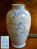 深川製磁花瓶 官窯染付 花鳥図 満開の桜と可愛い小鳥38cm t-1038