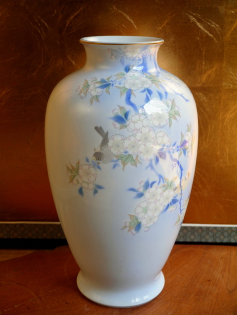 深川製磁花瓶 官窯染付 花鳥図 満開の桜と可愛い小鳥38cm t-1038 